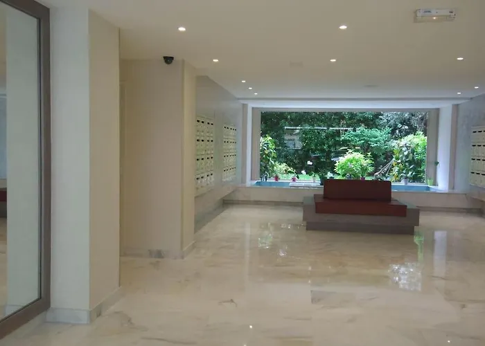 Lejlighed Proche Croisette Avec Parking Et Climatisation *